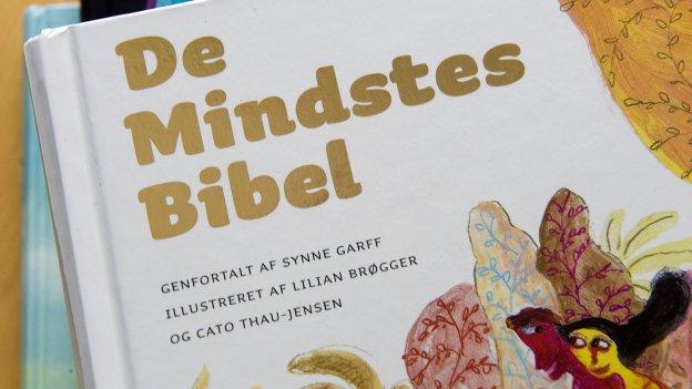 
            "De Mindstes Bibel" indeholder flere af de barske fortællinger.
    
